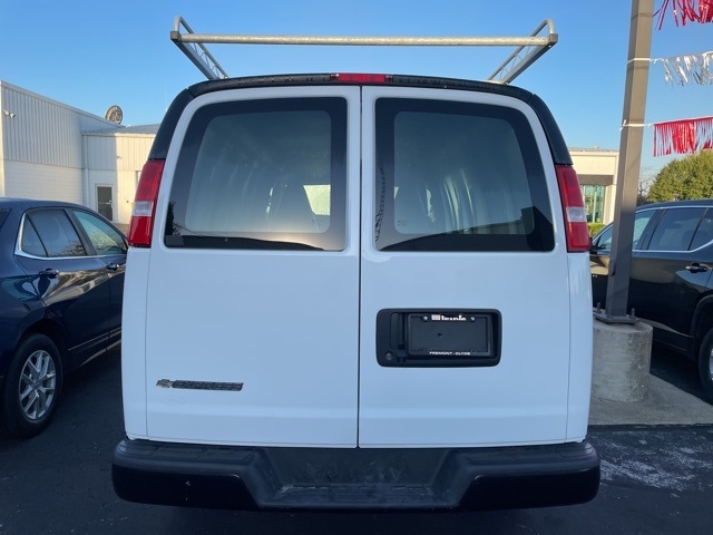 2022 Chevrolet Express 2500 Work Van Cargo:FP3425