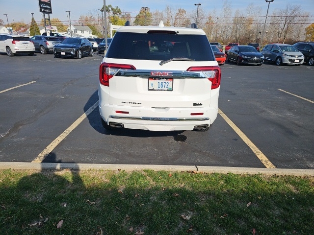2023 GMC Acadia Denali:FP4332