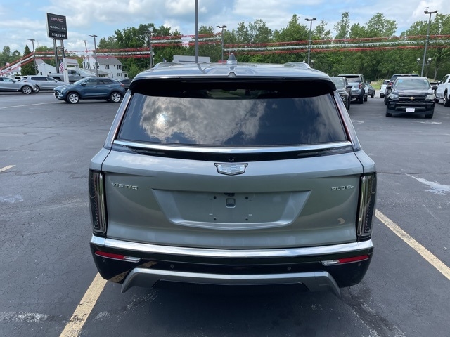 2026 Cadillac VISTIQ Luxury:26003