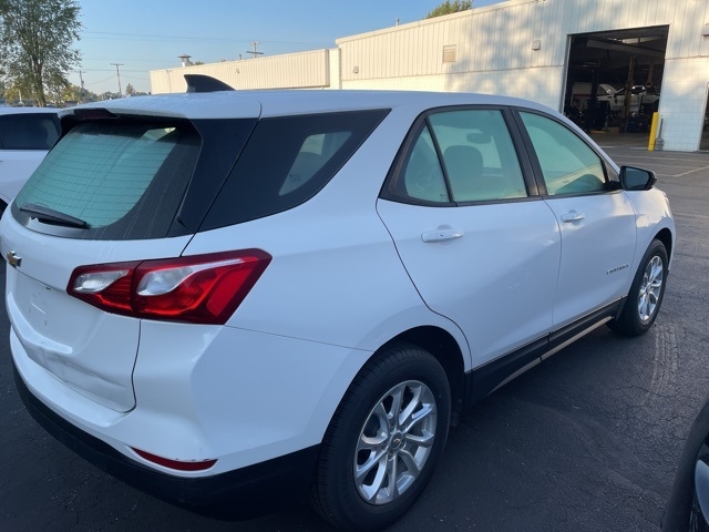 Photo of 2022 Chevrolet Equinox LT in Fremont, OH - 7,  2022 Chevrolet Equinox LT:FP5710