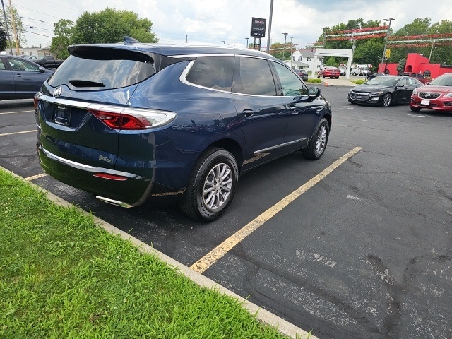 2022 Buick Enclave Essence photo 7
