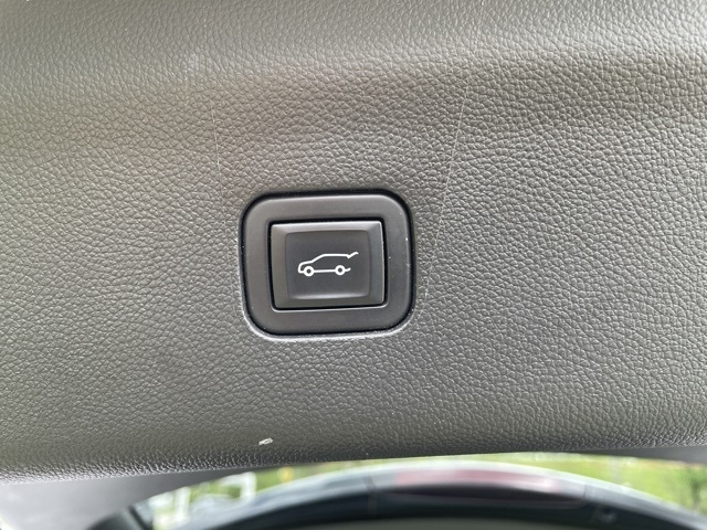 2021 Buick Enclave Essence:FP00061