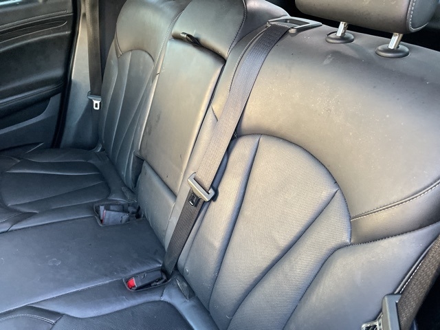 2017 Buick Envision Essence:FP2247A