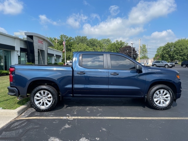 Photo of 2022 Chevrolet Silverado 1500 Custom in Fremont, OH - 9,  2022 Chevrolet Silverado 1500 Custom:FP1615