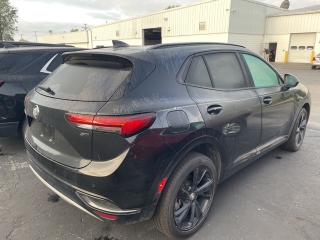 2023 Buick Envision Essence photo 9