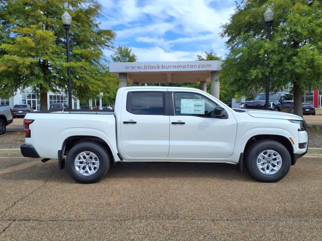 2025 Nissan Frontier S
