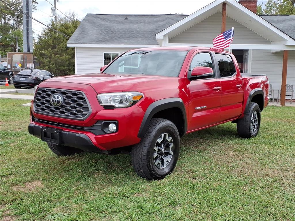 2020 Toyota Tacoma TRD Sport