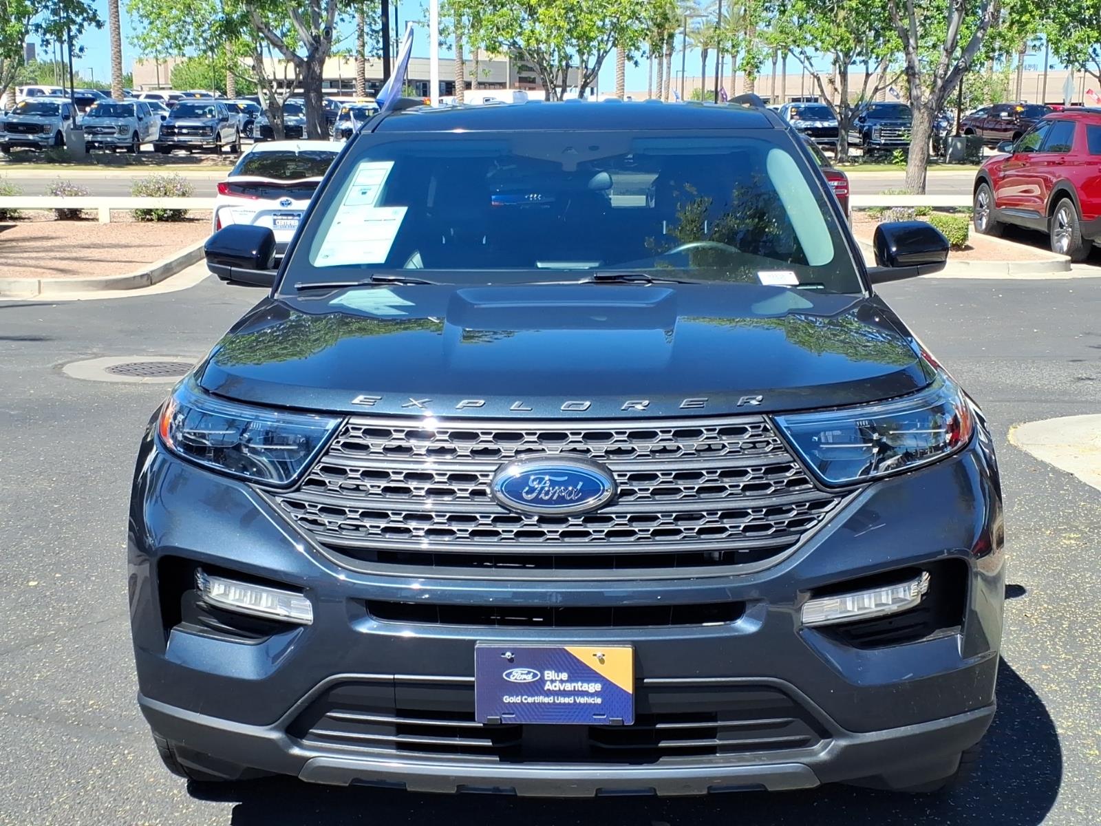 View vehicle photo 2