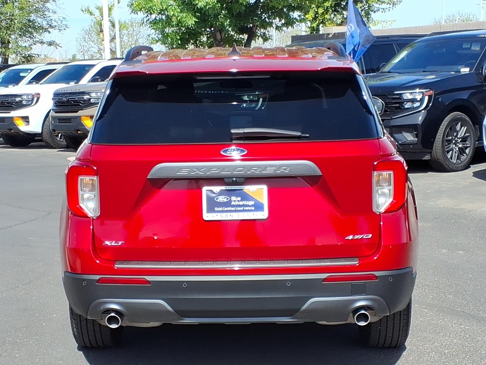 View vehicle photo 5