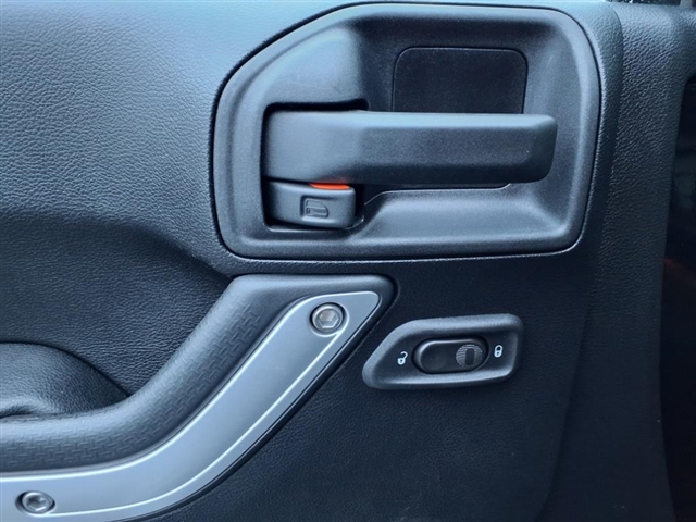 2012 Jeep Wrangler Unlimited Unlimited Rubicon 4WD:147859P