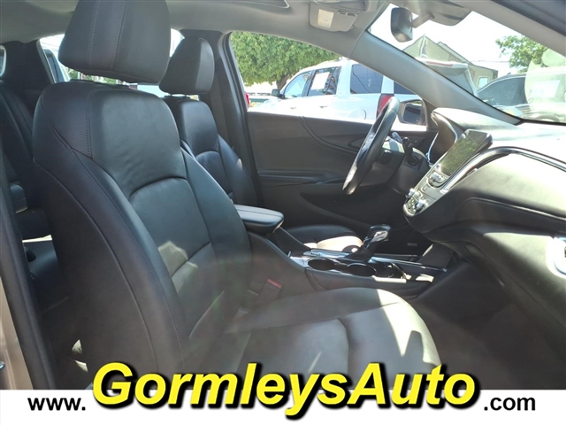 2022 Chevrolet Malibu Premier:185371P