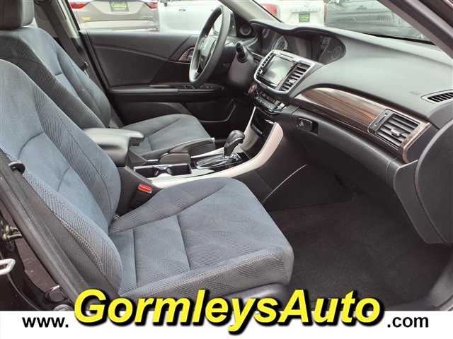 2017 Honda Accord EX:203103P