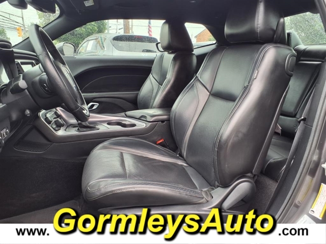 2016 Dodge Challenger SXT Plus:353452P