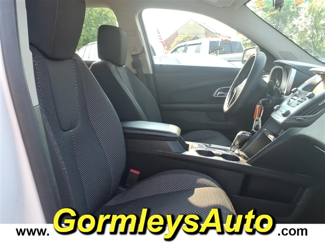 2016 Chevrolet Equinox LS:270948P