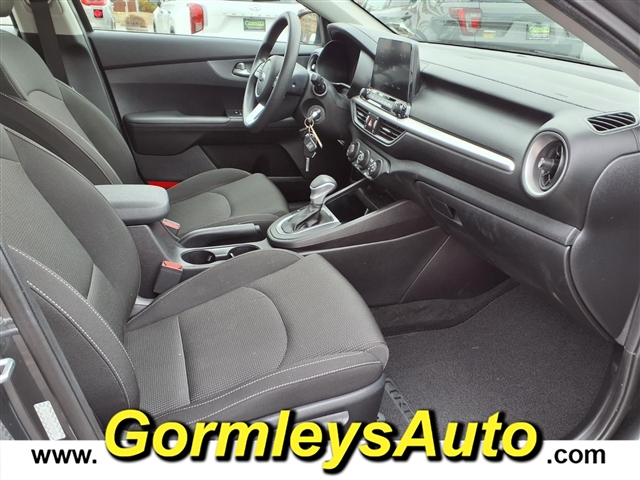 2021 Kia Forte LXS:392085P