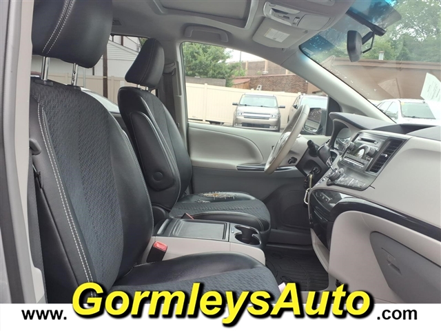2013 Toyota Sienna SE 8-Passenger:359465P