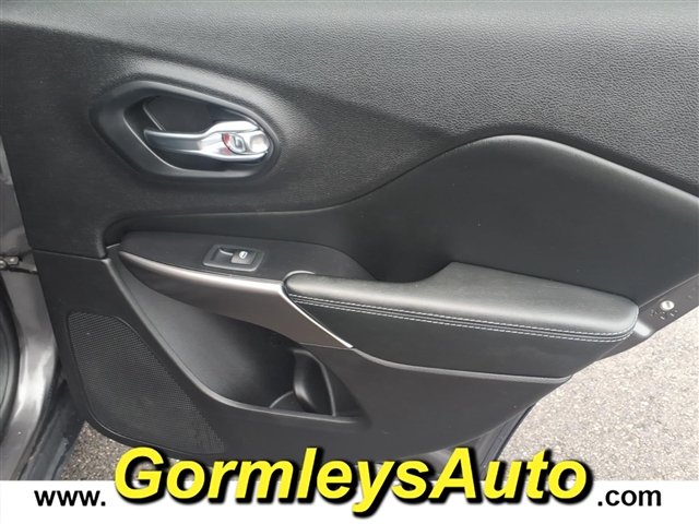 2020 Jeep Cherokee Altitude:553673P