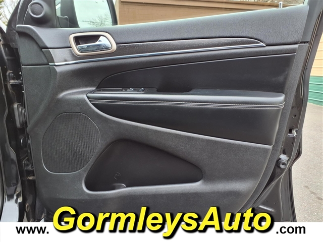 2017 Jeep Grand Cherokee Limited:815343P