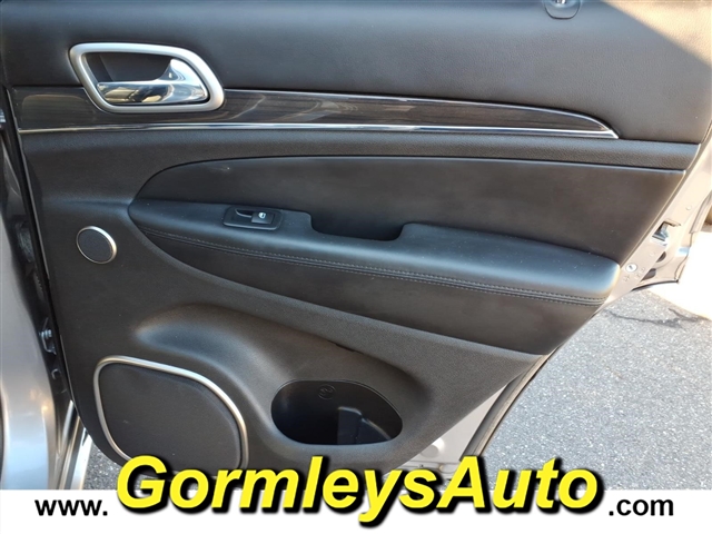 2018 Jeep Grand Cherokee Overland:388685P