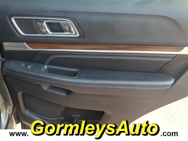 2017 Ford Explorer Limited:C23443P