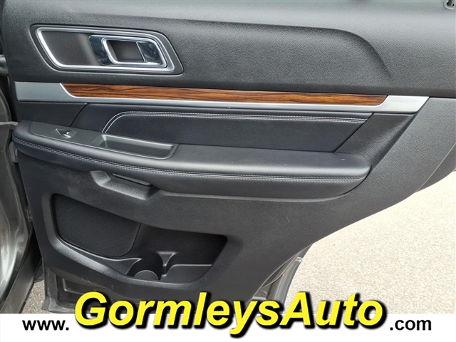2017 Ford Explorer Limited:A34566P