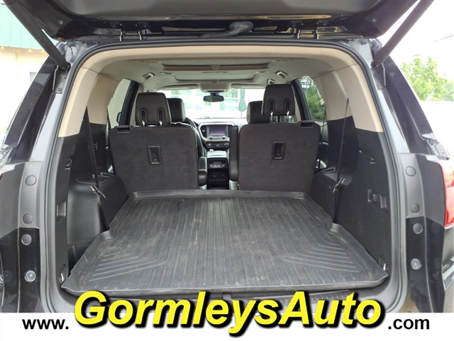 2017 GMC Acadia Denali:157830P