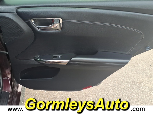 2015 Toyota Avalon XLE:170397P