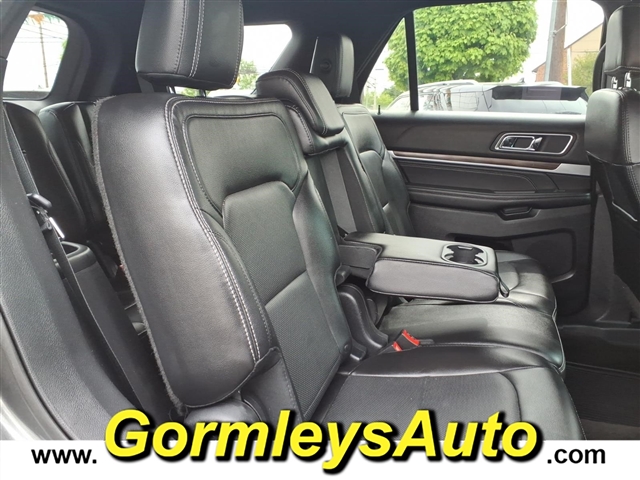 2017 Ford Explorer Limited:A34566P