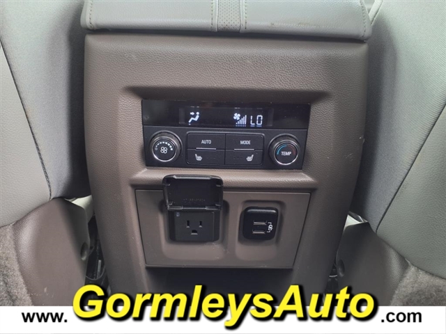 2018 Chevrolet Traverse Premier photo 8