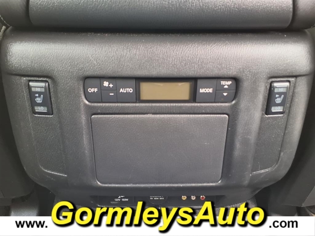 2017 Nissan Armada Platinum:705464P