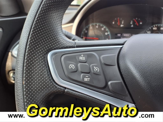 2022 Chevrolet Malibu FWD LT:152528P