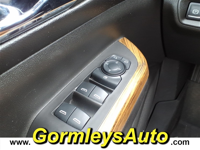 2017 GMC Acadia Denali:157830P
