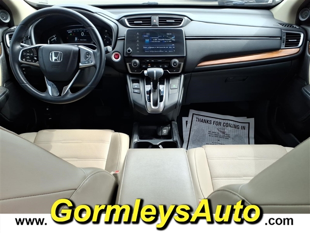 2017 Honda CR-V Touring:637582P