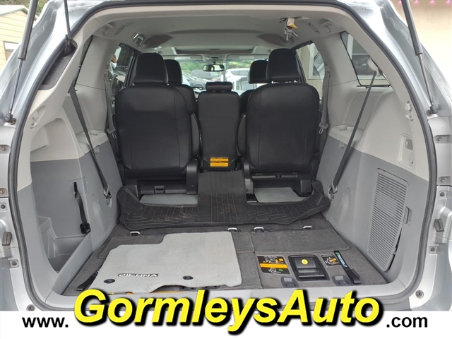 2013 Toyota Sienna SE 8-Passenger:359465P