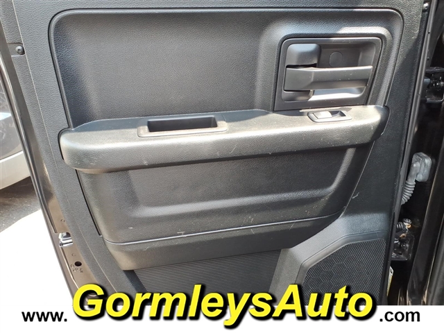 2017 RAM 1500 Express:826863P