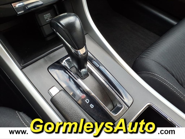 2015 Honda Accord Sport:010967P