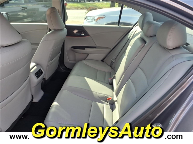 2017 Honda Accord EX-L V6:004472P