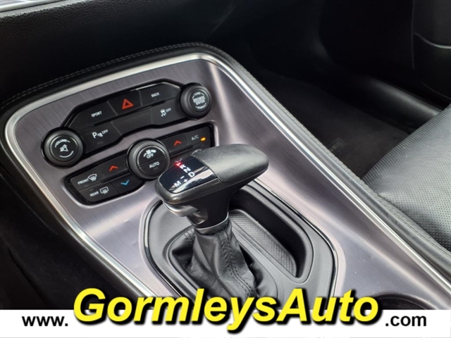 2016 Dodge Challenger SXT Plus:353452P