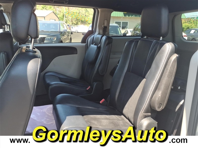 2017 Dodge Grand Caravan SXT:596059P
