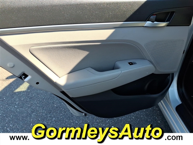 2019 Hyundai ELANTRA Limited:848712P
