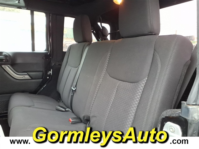 2013 Jeep Wrangler Unlimited Freedom Edition:619275P