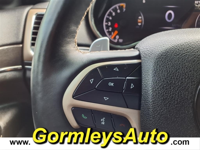 2017 Jeep Grand Cherokee Limited:874928P