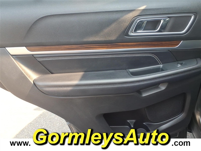 2017 Ford Explorer Limited:C23443P