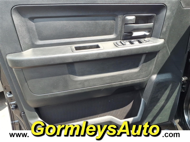 2017 RAM 1500 Express:826863P