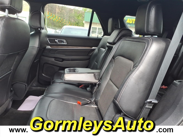 2017 Ford Explorer Limited:A34566P