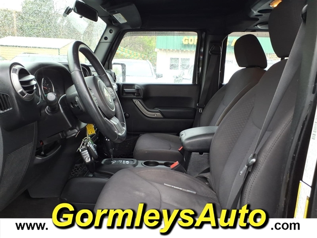 2013 Jeep Wrangler Unlimited Freedom Edition:619275P