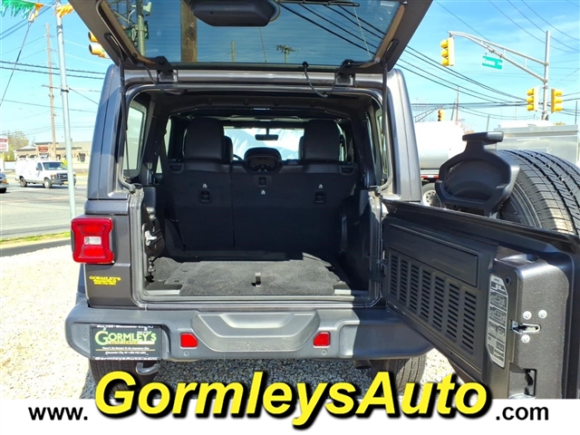 2020 Jeep Wrangler Unlimited High Altitude:123994P