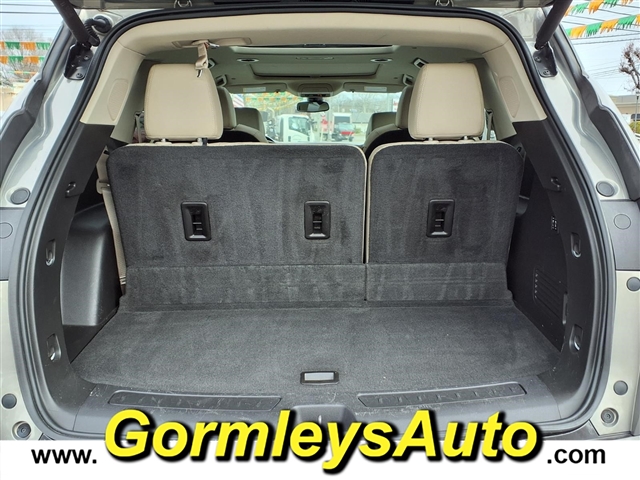 2019 Buick Enclave Premium:157239P