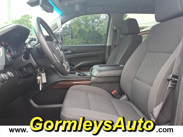 2017 GMC Yukon SLE:323368P