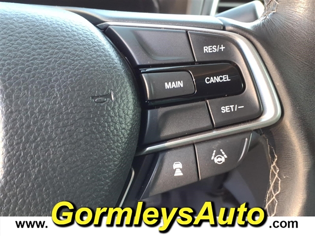 2021 Honda Insight Touring:009087P